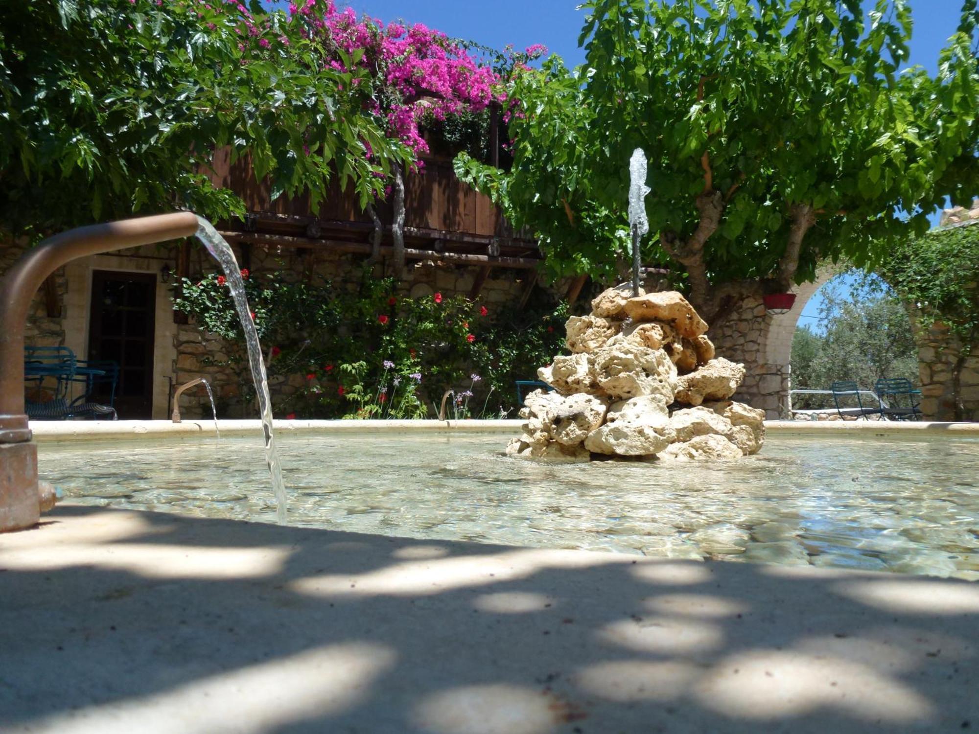 Tsivouli Accommodation Lithakia  Buitenkant foto