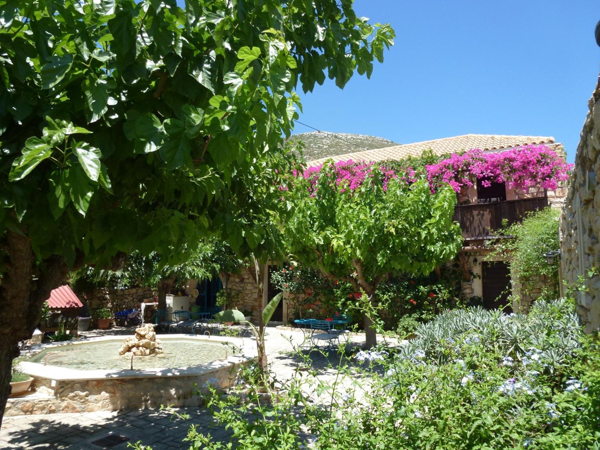 Tsivouli Accommodation Lithakia  Buitenkant foto