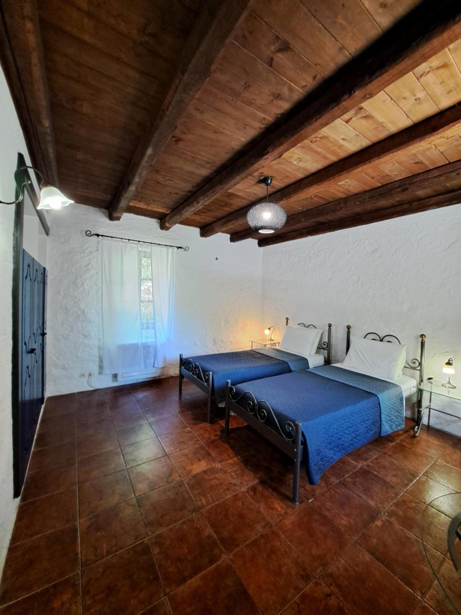 Tsivouli Accommodation Lithakia  Buitenkant foto