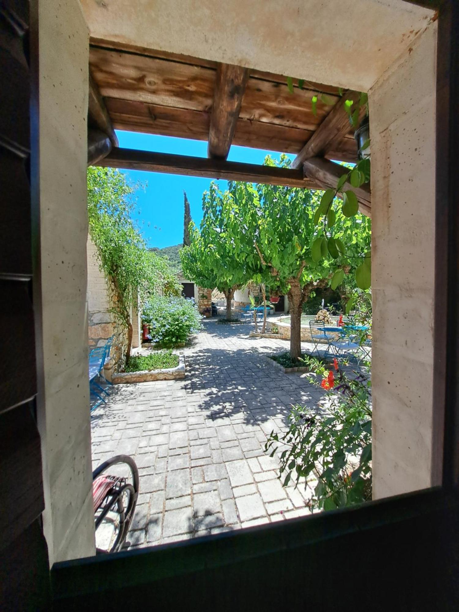 Tsivouli Accommodation Lithakia  Buitenkant foto