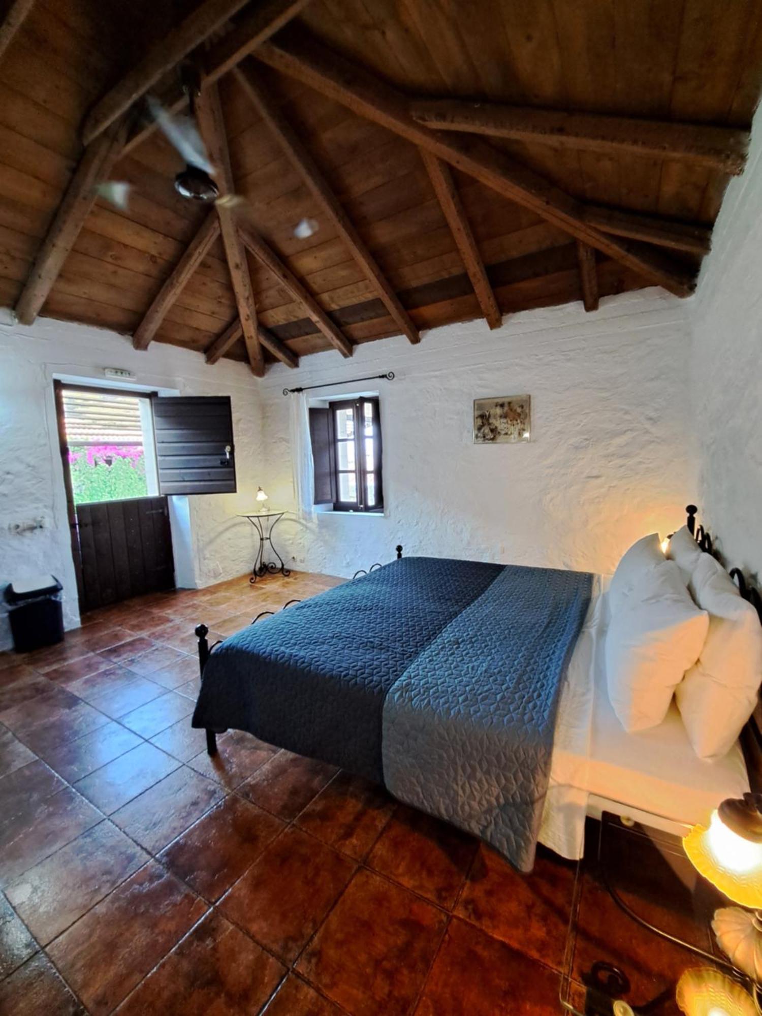Tsivouli Accommodation Lithakia  Buitenkant foto