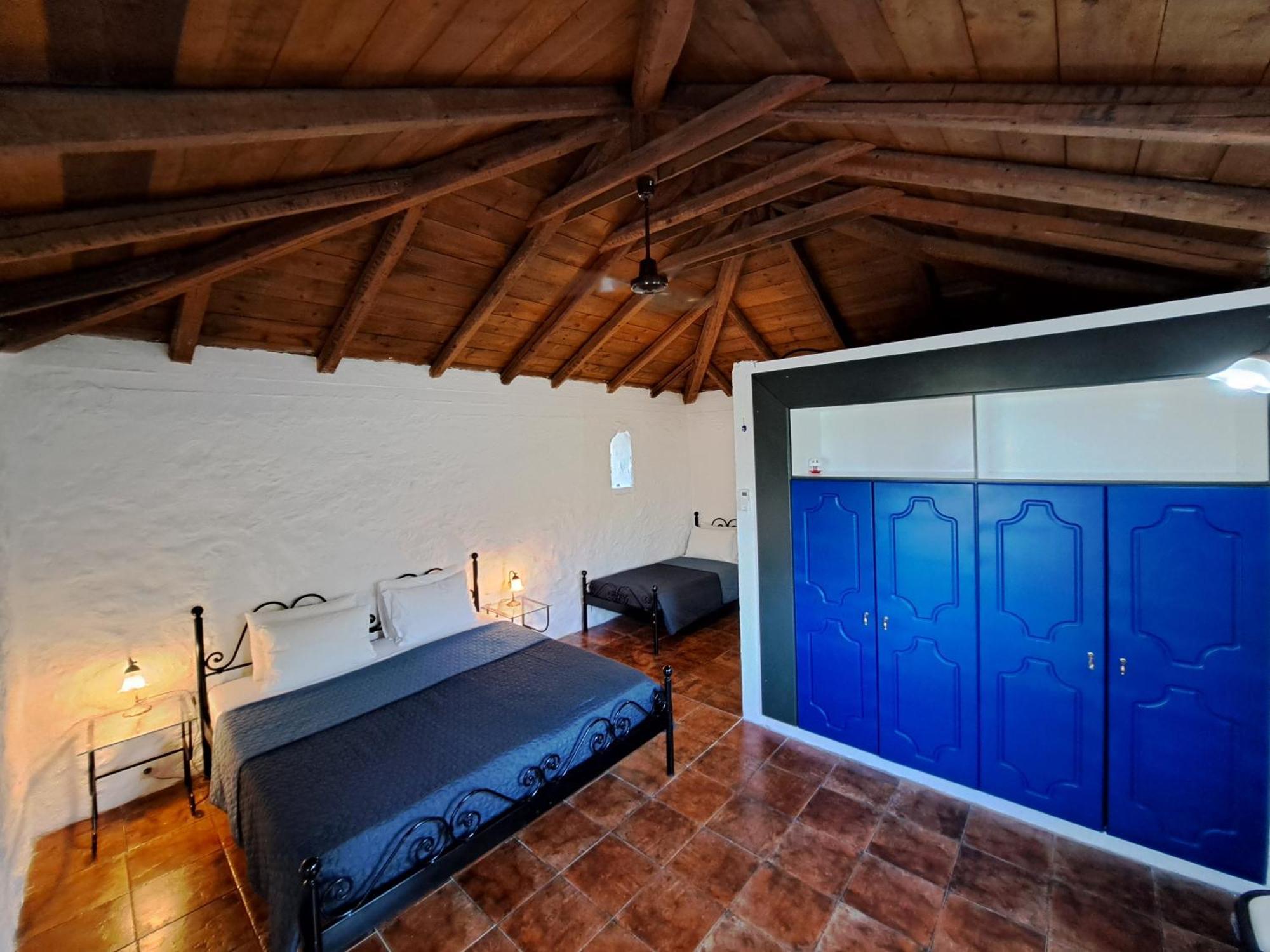 Tsivouli Accommodation Lithakia  Buitenkant foto